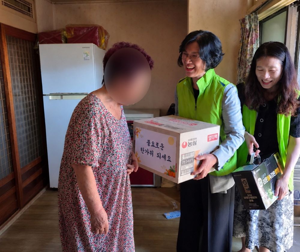창녕군 남지읍·이방면, 추석맞이 취약계층 위문 활동 펼쳐